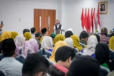 Sampah Bisa Jadi Cuan,...