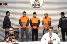 Bupati Bekasi Ade Kuswara...