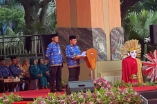 Pemprov Jakarta Gelar...