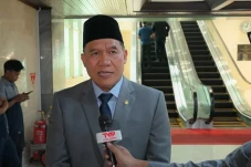 Anggota DPR: Larangan...