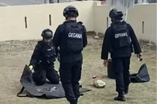 Polisi Tangkap Terduga...