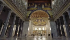 10 Gereja Terbesar di...