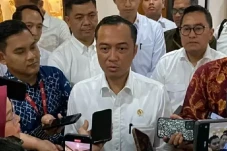 Mensesneg: KUHAP dan...