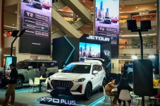 Industri Otomotif Jepang...