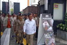 Pramono Resmikan JPO...