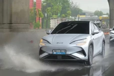 YLKI: Pencabutan Subsidi...