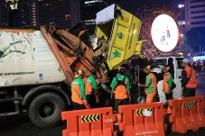Sampah Malam Tahun Baru...
