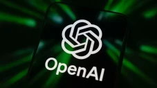 OpenAI Kembangkan Audio...