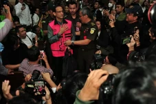 Hadiri Sidang Nadiem,...