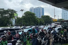 Jalan Gatot Subroto...