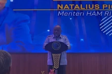 Natalius Pigai Ingin...