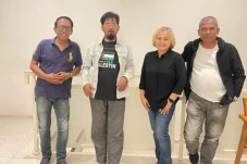 Ali Akbar dan Garpu...