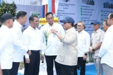 BULOG Terima Penghargaan...