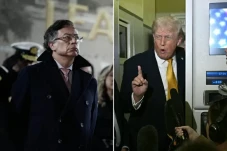 Trump Bicara dengan...