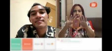 Aksi Azia Jadi Peramal...