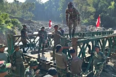 Pembangunan 7 Jembatan...