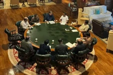 Prabowo Gelar Ratas...