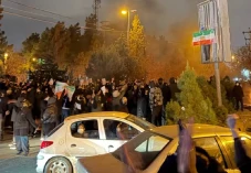 109 Polisi Iran Tewas,...