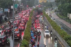 Lalu Lintas di Kawasan...