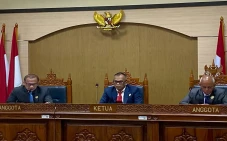 KIP Kabulkan Gugatan...