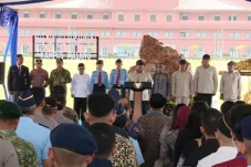 Prabowo Absen Jajaran...