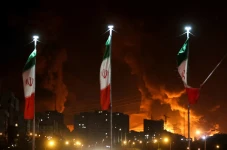 Diguncang Krisis Iran,...