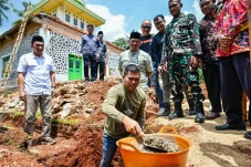 Bos HS Muhammad Suryo...