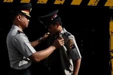 Jadi Tentara Bayaran...
