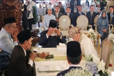 Momen Prabowo Menangis...