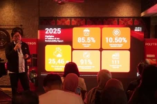 Fox-350 Jadi Primadona,...