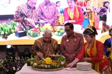 9 Mantan Kapolri Hadiri...