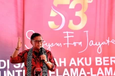 PDIP Minta Kadernya...