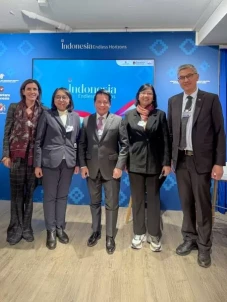 Hadiri WEF Davos 2026,...