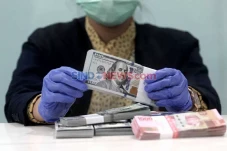 Rupiah Perkasa di Posisi...