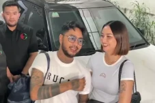 Akhirnya Bebas, Onad...