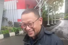 Usai Diperiksa KPK,...