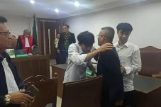 Pakai KUHP Baru, 2 Terdakwa...