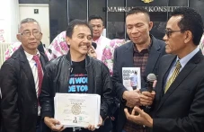 Roy Suryo, Rismon, dan...
