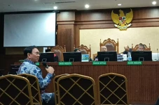 Kesaksian Ahok di Sidang...