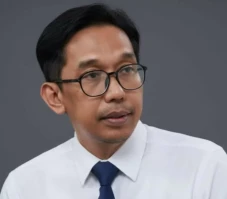 Koreksi Tajam IHSG,...