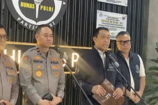 Polri: Keberadaan Riza...