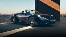 Porsche Raih Nilai Jual...