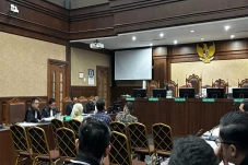 Cerita Saksi Ditawari...