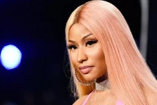 Nicki Minaj Geram Disindir...
