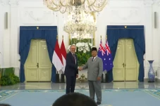 Pertemuan Prabowo-PM...