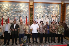 Airlangga Buka Suara...