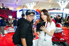 Rayuan Diskon di IIMS...