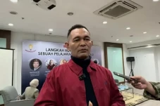 Boni Hargens Ungkap...