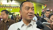 Mensesneg Ungkap Gedung...