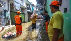 Waspada Potensi Banjir...